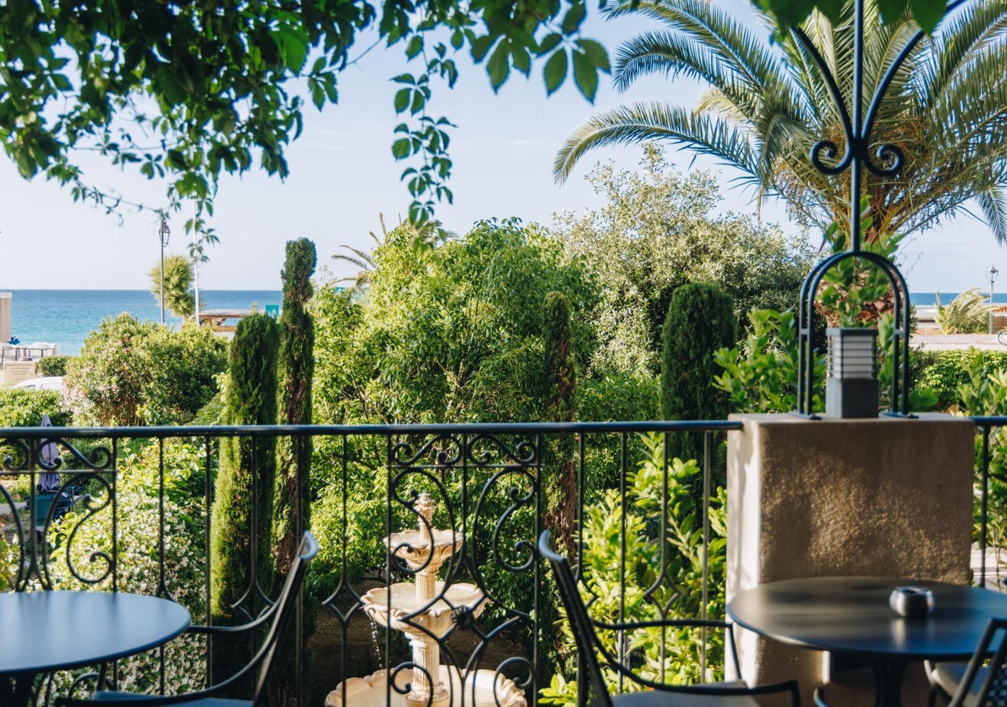 Hotel Liberata & Spa LʼÎle-Rousse Dış mekan fotoğraf