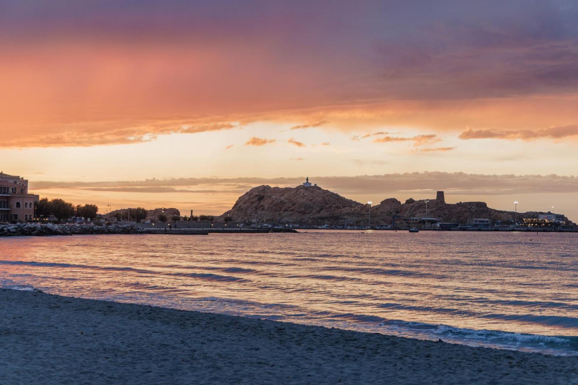 Hotel Liberata & Spa LʼÎle-Rousse Dış mekan fotoğraf